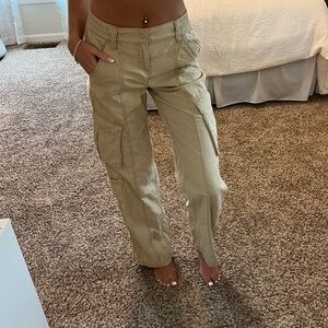 H&M Tan Cargo Pants